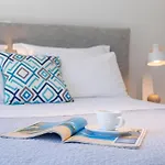 Kenza Villa Ligia